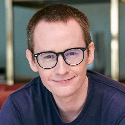 Kemp Simon